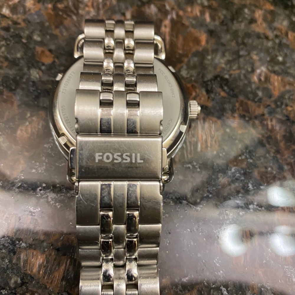 Android Fossil Smart Watch - Picture 3 of 3